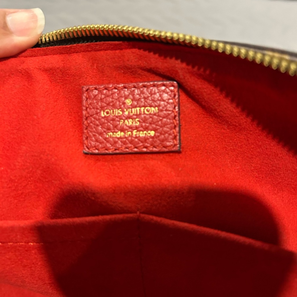 Louis Vuitton Red and Brown Monogram Tote(Estrella new model) - Picture 2 of 16